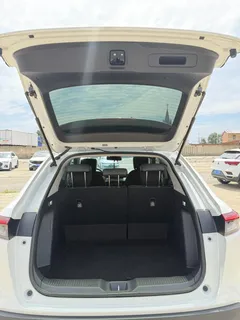 2023 Honda Vezel 1.5L CVT Tech, белый — фото 18