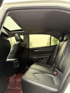 2023 Toyota Camry 2.0G Luxury, белый — фото 16