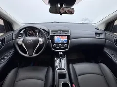 2023 Nissan Tiida 1.6L CVT, красный — фото 9