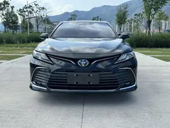 2021 Toyota Camry 2.5G Luxury, чёрный — фото 3