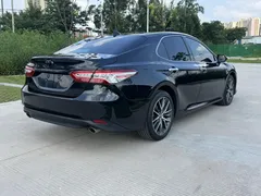 2021 Toyota Camry 2.5G Luxury, чёрный — фото 9