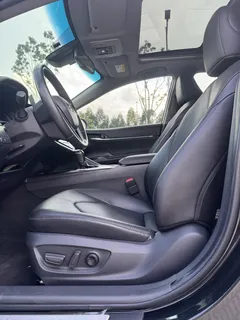 2021 Toyota Camry 2.5G Luxury, чёрный — фото 16