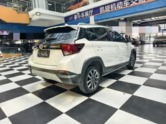 2022 Toyota Yaris L Zhixuan X 1.5L CVT Luxury Plus, белый — фото 7