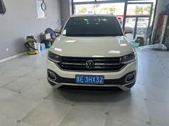 2021 Volkswagen Tacqua 1.5L AT, белый — фото 2