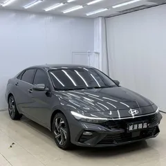 2023 Hyundai Elantra 1.5L CVT LUX Premium — фото 3