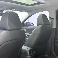 2023 Hyundai Elantra 1.5L CVT LUX Premium — фото 8
