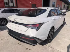 2023 Hyundai Elantra 1.5L CVT GLX Elite, белый — фото 4