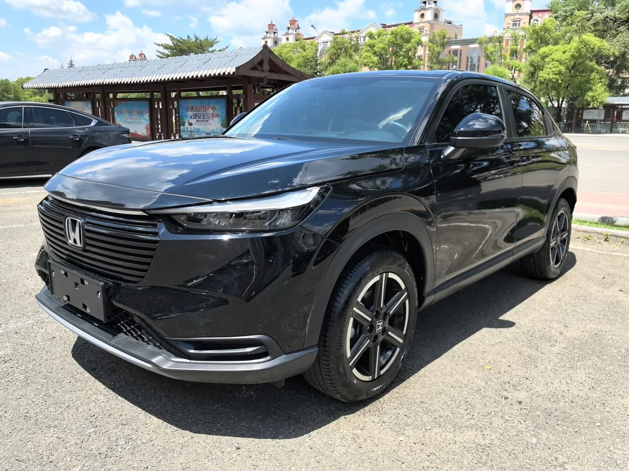 2023 Honda Vezel 1.5L CVT Elite