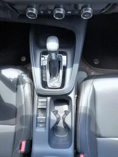 2023 Honda Vezel 1.5L CVT Elite, чёрный — фото 14