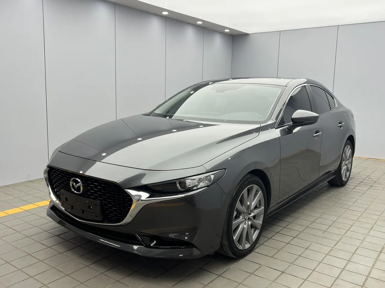 2023 Mazda Mazda3 2.0L AT