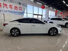 2021 Nissan Teana 2.0L XL Comfort, белый — фото 4