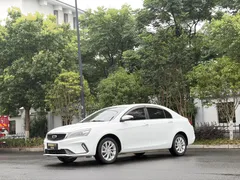 2021 Geely Emgrand UP 1.5L CVT, белый — фото 1