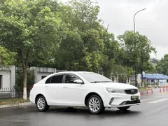 2021 Geely Emgrand UP 1.5L CVT, белый — фото 4