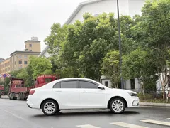 2021 Geely Emgrand UP 1.5L CVT, белый — фото 5