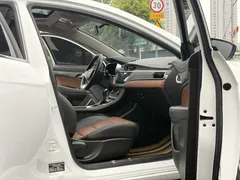 2021 Geely Emgrand UP 1.5L CVT, белый — фото 11
