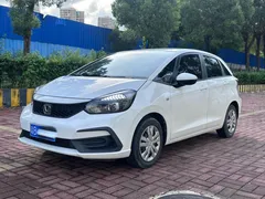 2022 Honda Fit 1.5L CVT Sunroof, белый — фото 1