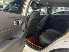 2023 Honda Vezel 1.5L CVT Tech, белый — фото 4