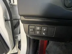 2023 Honda Vezel 1.5L CVT Tech, белый — фото 17