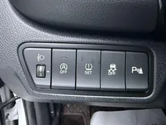 2023 Kia Seltos 1.5L IVT Luxury, белый — фото 14