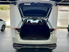 2022 Toyota Venza 2.0L CVT 2WD Premium, белый — фото 3