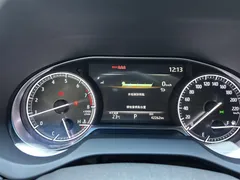 2022 Toyota Venza 2.0L CVT 2WD Premium, белый — фото 4