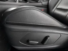 2022 Hyundai Elantra 1.5L CVT LUX Premium, белый — фото 22