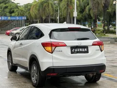 2022 Honda Vezel 1.5L CVT Elite, белый — фото 4