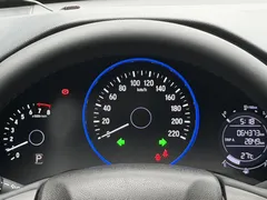 2022 Honda Vezel 1.5L CVT Elite, белый — фото 10