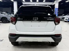 2022 Toyota Yaris L Zhixuan X 1.5L CVT Luxury Plus, белый — фото 6