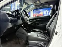 2022 Toyota Yaris L Zhixuan X 1.5L CVT Luxury Plus, белый — фото 17