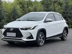 2022 Toyota Yaris L Zhixuan 1.5L CVT Leading Plus, белый — фото 1