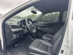 2022 Toyota Yaris L Zhixuan 1.5L CVT Leading Plus, белый — фото 6