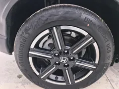 2023 Honda Vezel 1.5L CVT Pioneer, белый — фото 23