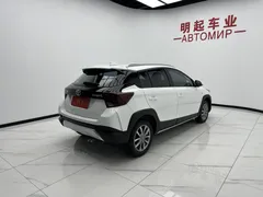 2022 Toyota Yaris L Zhixuan X 1.5L CVT Luxury Plus, белый — фото 8