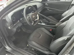 2023 Hyundai Elantra 1.5L CVT LUX Premium — фото 6