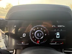 2022 Hyundai Elantra 1.5L CVT LUX Premium, белый — фото 17