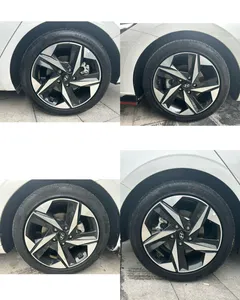 2022 Hyundai Elantra 1.5L CVT LUX Premium, белый — фото 23