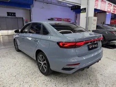 2023 Geely Emgrand 4th Gen 1.5L CVT Premium Champion — фото 4