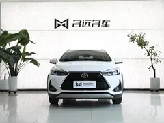 2022 Toyota Yaris L Zhixuan 1.5L CVT Leading Plus, белый — фото 2