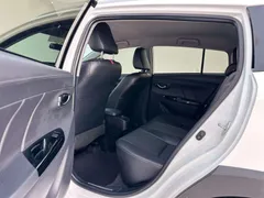 2022 Toyota Yaris L Zhixuan X 1.5L CVT Luxury Plus, белый — фото 14