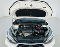 2022 Toyota Yaris L Zhixuan X 1.5L CVT Luxury Plus, белый — фото 22