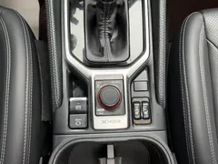 2022 Subaru Forester 2.0i AWD Luxury EyeSight, белый — фото 10
