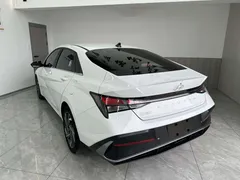 2023 Hyundai Elantra 1.5L CVT GLX Elite, белый — фото 4