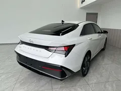2023 Hyundai Elantra 1.5L CVT GLX Elite, белый — фото 6