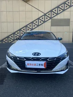 2022 Hyundai Elantra 1.5L CVT LUX Premium, белый — фото 2