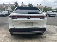 2023 Honda Vezel 1.5L CVT Tech, белый — фото 4