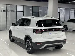 2021 Volkswagen Tacqua 1.5L AT, белый — фото 4