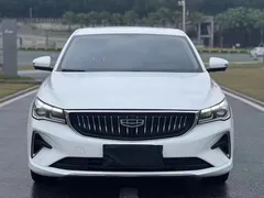 2022 Geely Emgrand 4th Gen 1.5L CVT Flagship, белый — фото 2
