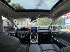 2021 Toyota RAV4 2.0L CVT 2WD Urban, белый — фото 16