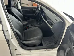 2022 Volkswagen Lavida 1.5L AT Fashion, белый — фото 17